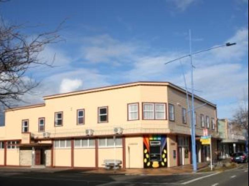 Masonic Hotel Waitara Kültér fotó