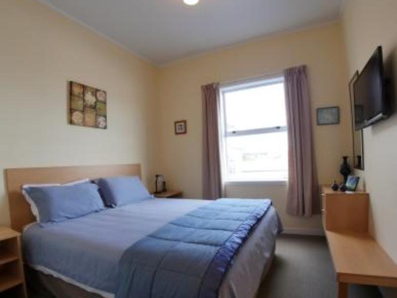 Masonic Hotel Waitara Kültér fotó