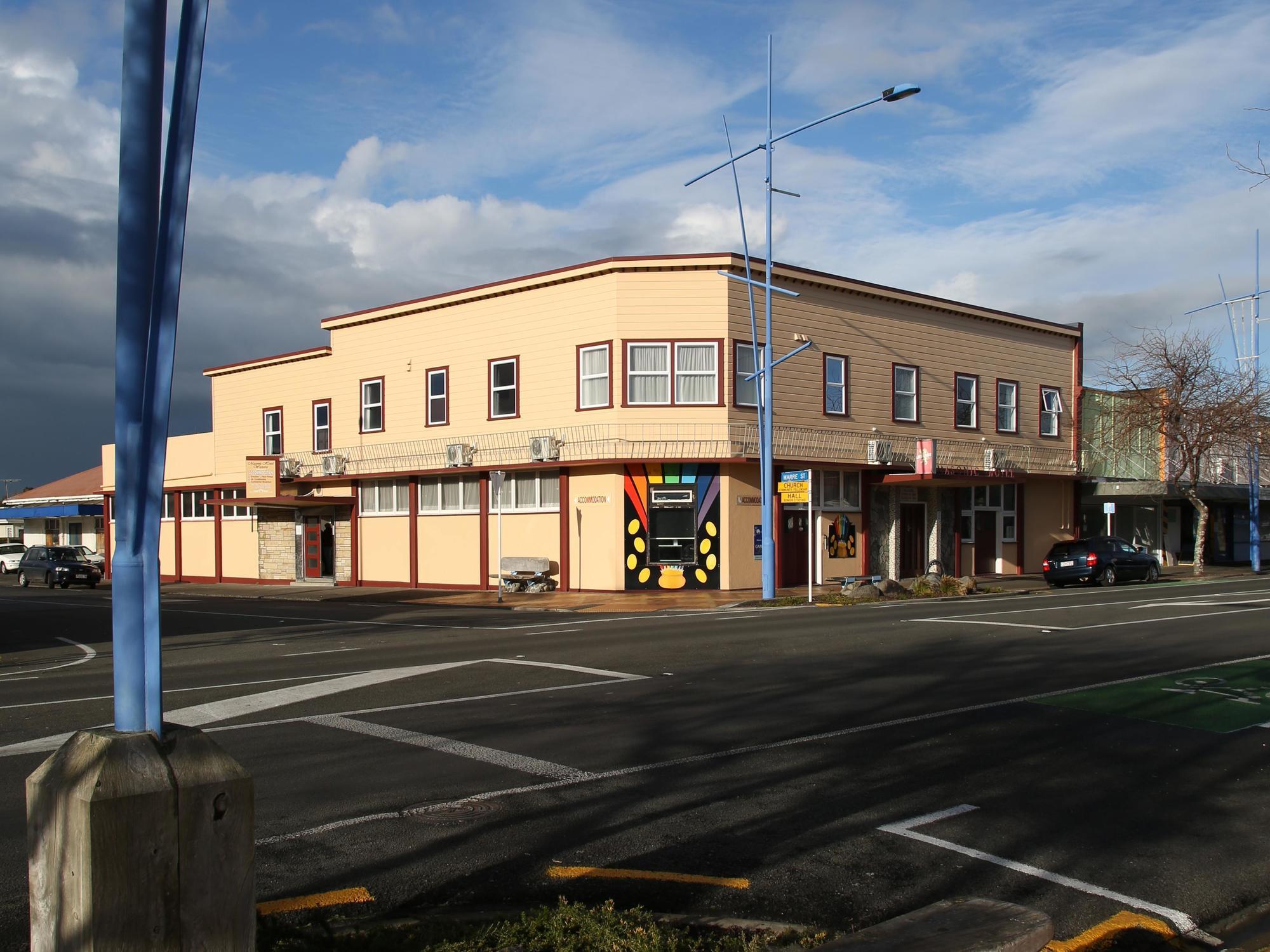 Masonic Hotel Waitara Kültér fotó